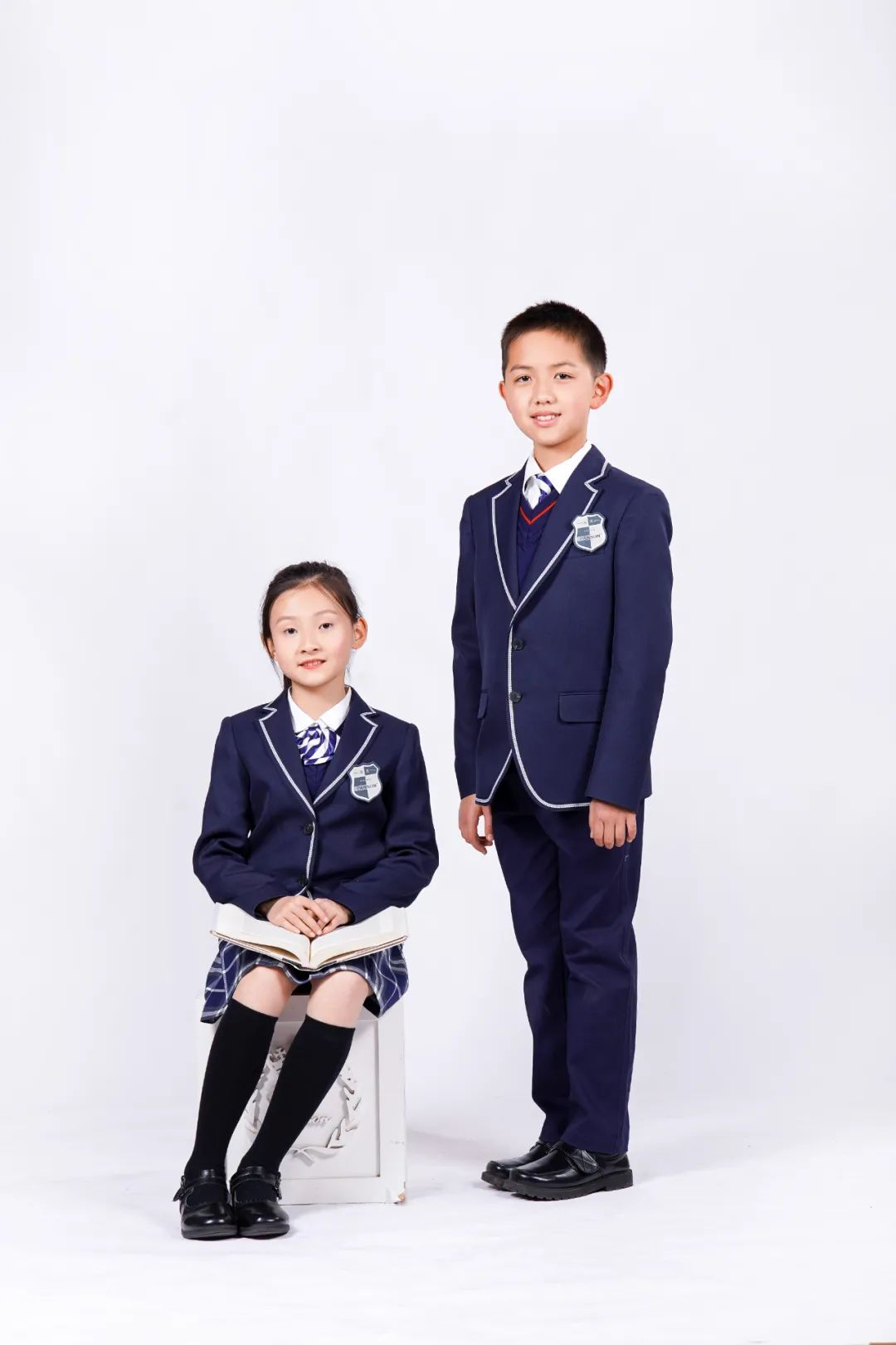 秋季小学生定制校服